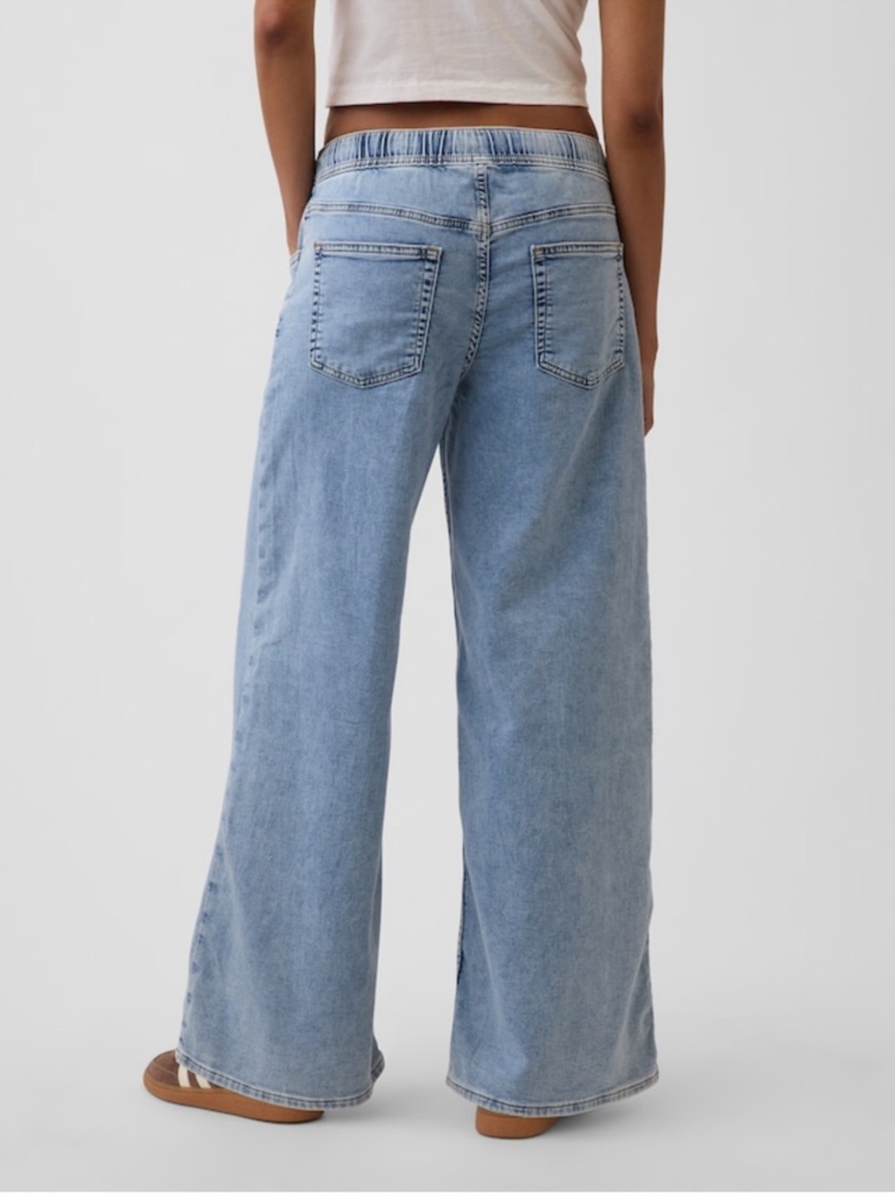 GAP Mid Rise Knit Easy Baggy Indigo Wide-Leg Drawstring Jeans - Picture 2 of 6